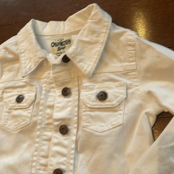 White jean jacket - Picture 2 of 6